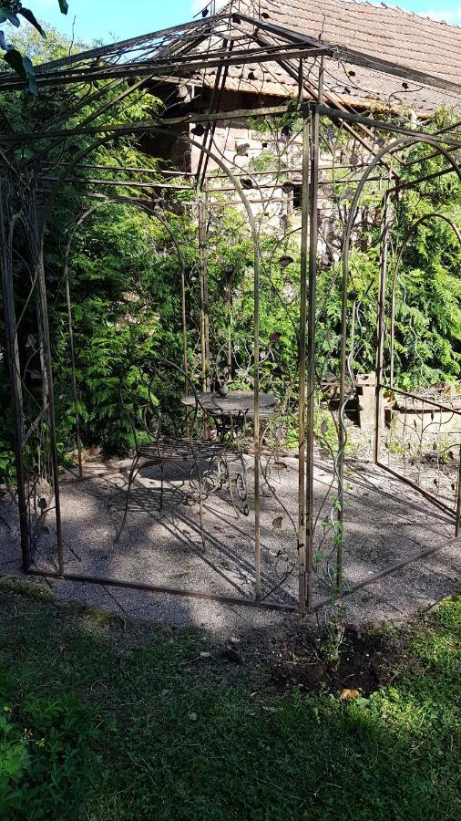 Appartement A La Petite Fontaine-plain Pied-maison Alsacienne Renovee Avec Passion-4 Pers-4nuitees Minimum Langensoultzbach